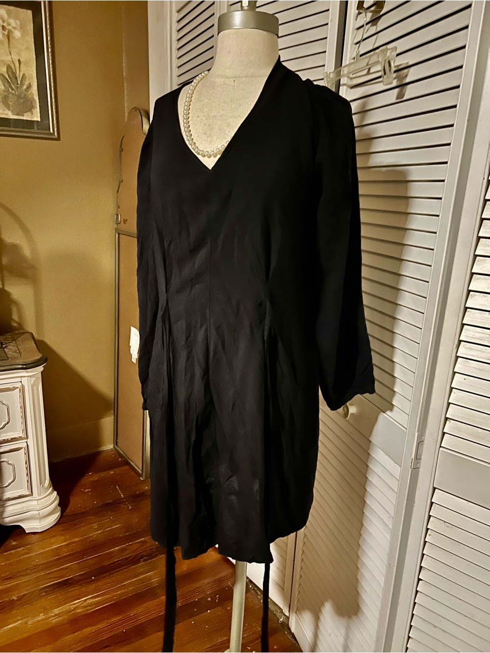 Nine West Black V-Neck Long Sleeve Tunic Dress